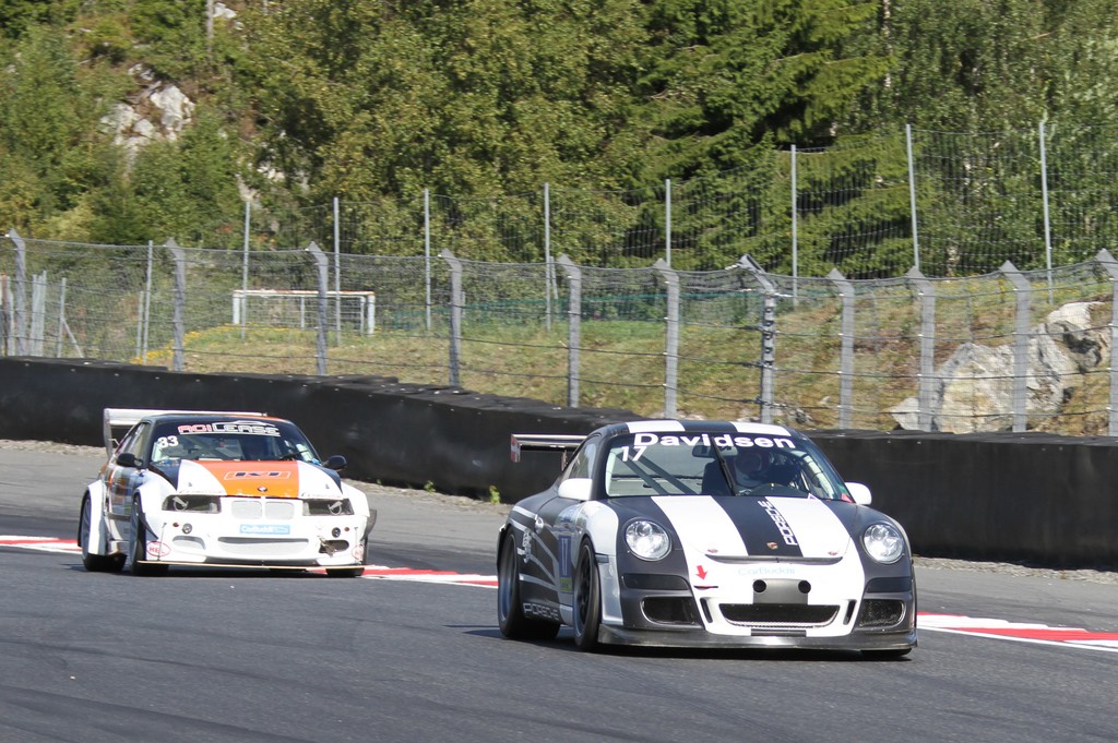 Nils Davidsen og Klaus Nielsen havde en flot duel på banen i Norge
(Foto: Keld Dohm)